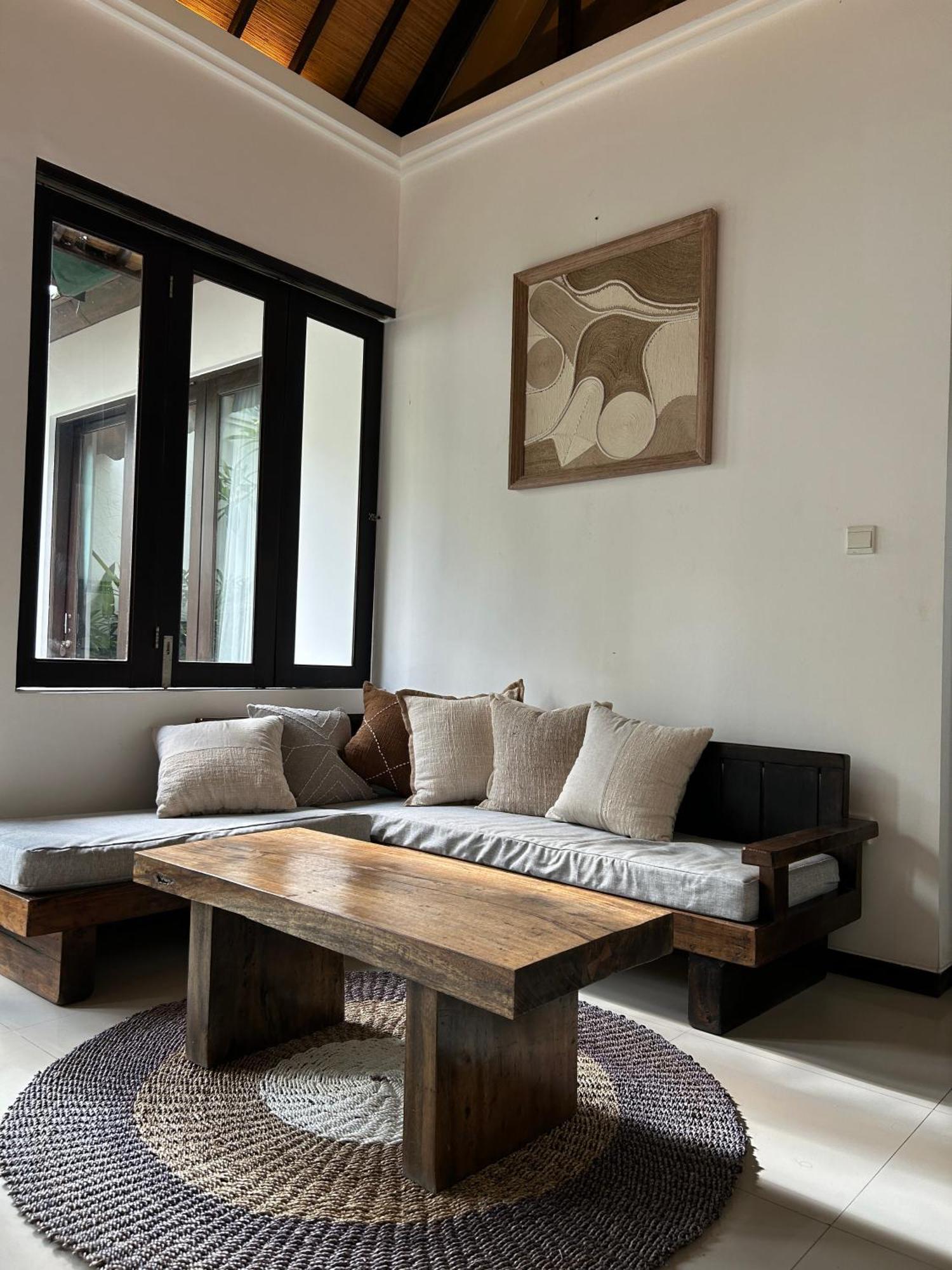Artemis Villa Hotel Семиньяк Экстерьер фото